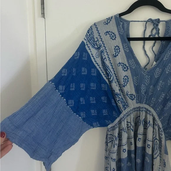 Anthropologie Indigo and Cream Patterned Maxi Caftan - Picture 2 of 6